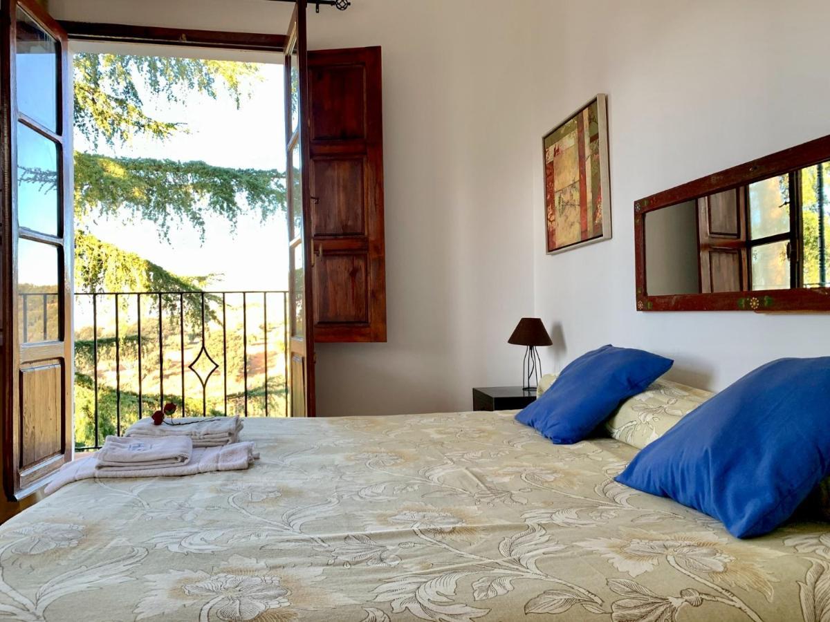 Santa Marta Complejo Rural Con Pista De Padel Guest House Archidona Ngoại thất bức ảnh