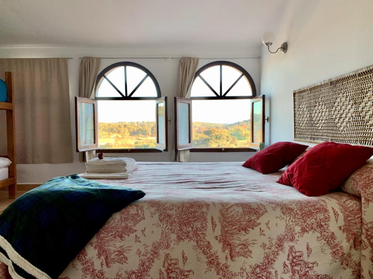 Santa Marta Complejo Rural Con Pista De Padel Guest House Archidona Ngoại thất bức ảnh